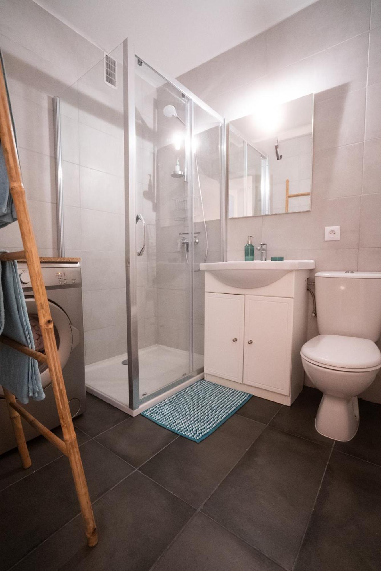 Апартаменти Location Studio Avec Loggia Антіб Екстер'єр фото